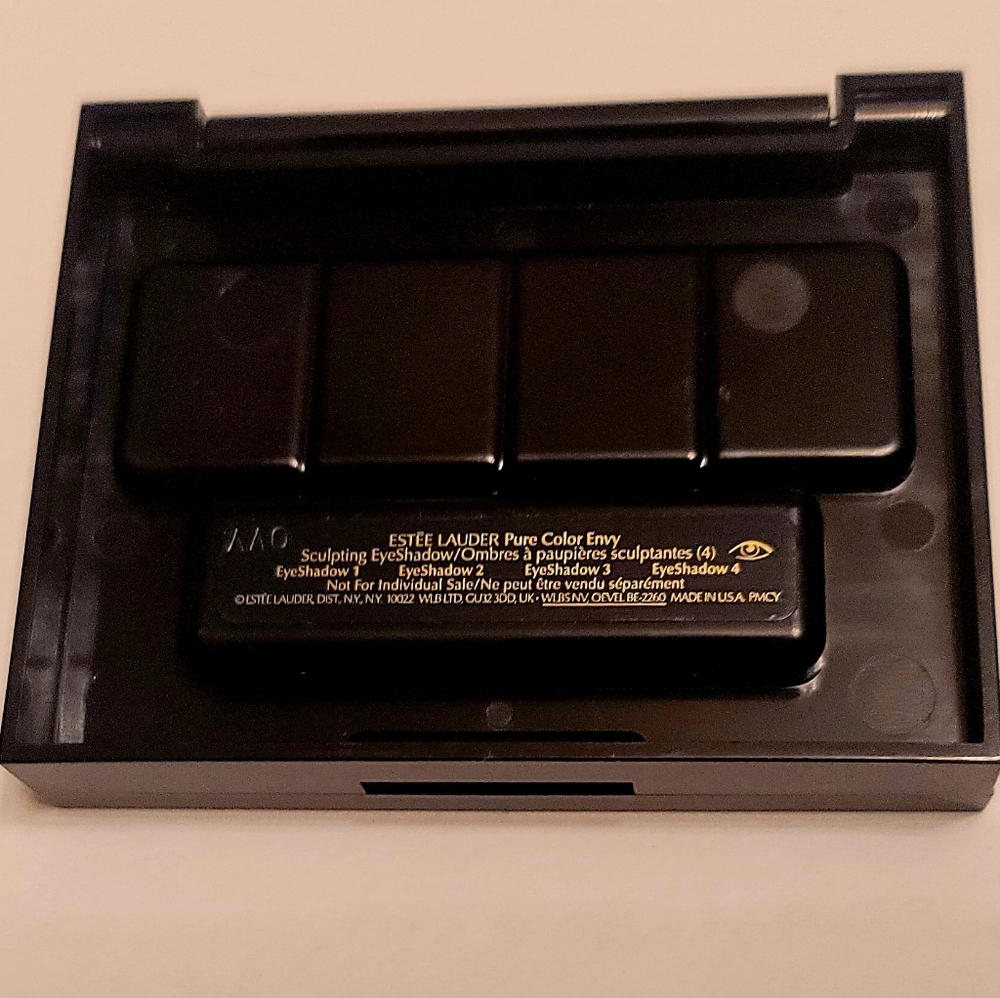 NEW. Estee Lauder Pure Color Envy Sculpting Eyeshadow Palette, travel size. - Picture 4 of 6